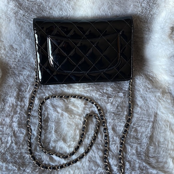 Authentic Chanel Classic Wallet On Chain - Picture 4 of 14